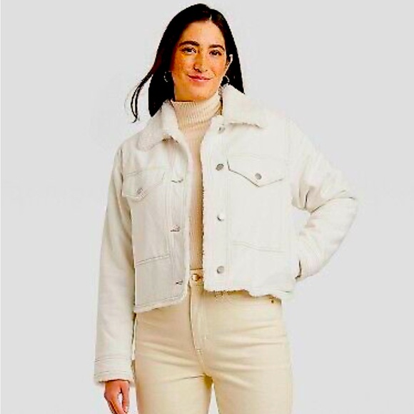 Universal Thread Jackets & Blazers - Faux Fur Lined Trucker Vest